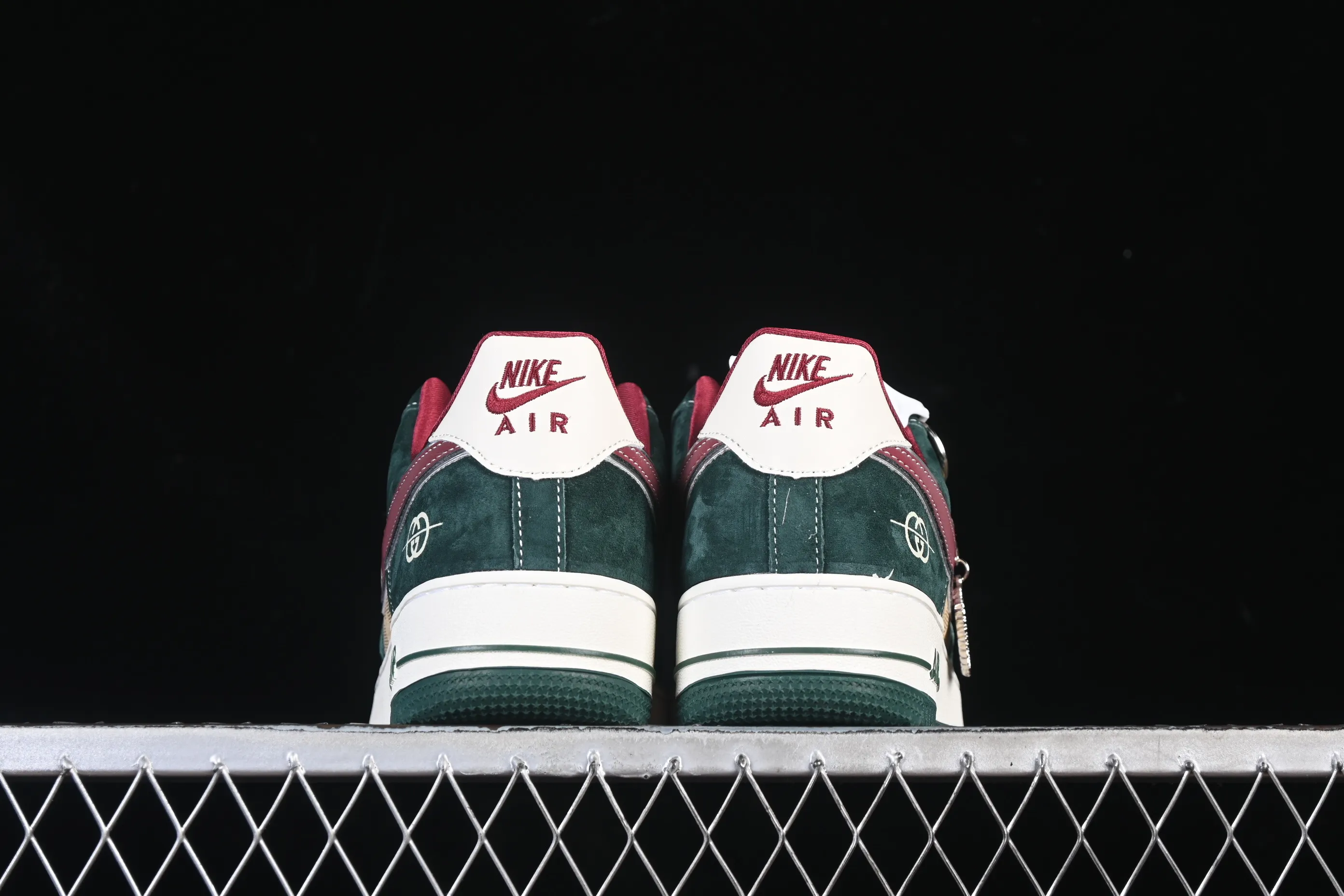 All categories Nk Air Force 1 Air Force series Nk Air Force 1 Low Air Force low top Nike Air Force 1'07 Low Gucci joint Khaki cinnabar hook Air Force 1 low top casual sneakers SY1388-007